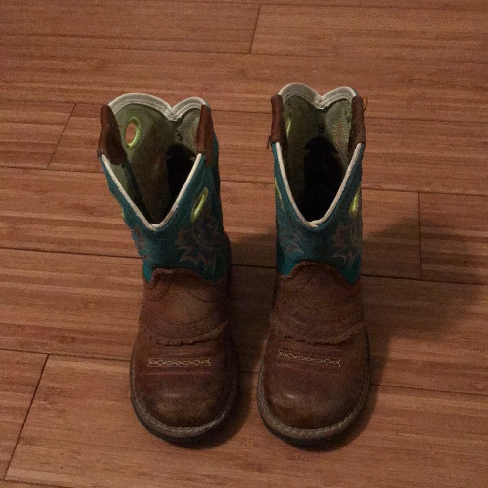 Ariat Fatbaby Cowgirl boots. Little Girls size 8.